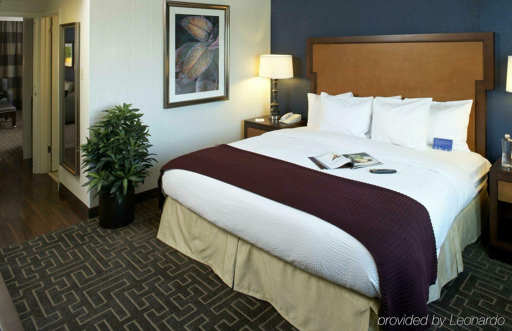 Embassy By Hilton Buckhead Hotel